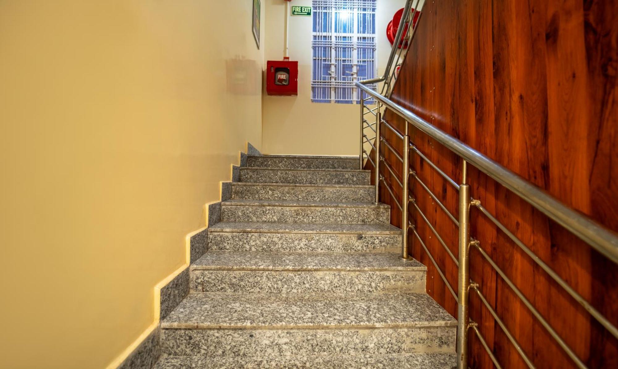 Hotel Treebo Taj Square, 10 Mins From Airport à Patna  Extérieur photo